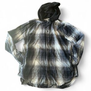 Men’s PacSun button down flannel/light weight jacket black/white/grey plaid